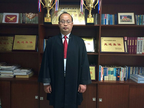 东莞律师报价